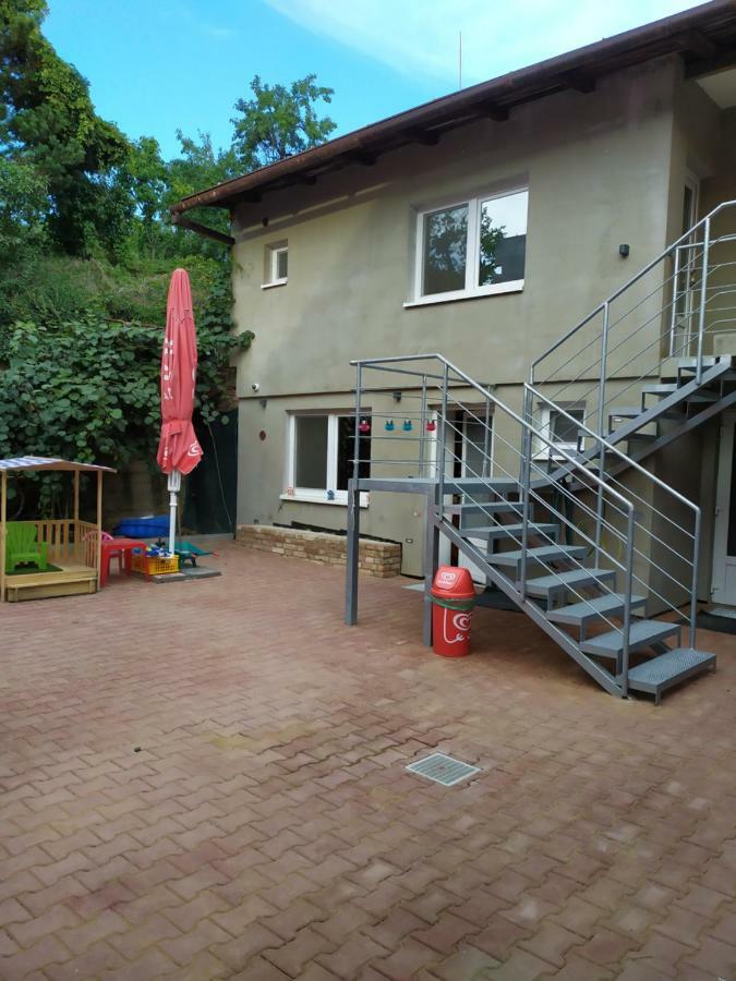 Ubytovani Nemcicky Zewnętrze zdjęcie